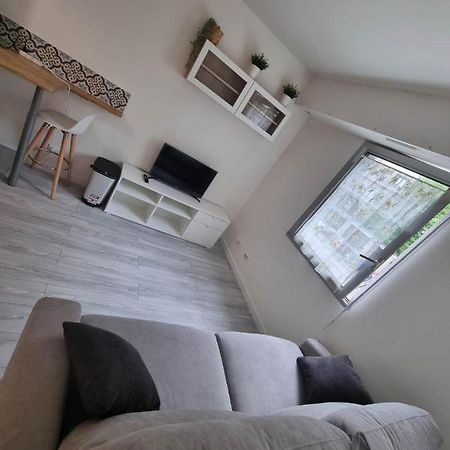 Petit Appartement Cosy Chaville Exterior foto